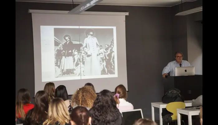 全球知名攝影大師Oliviero Toscani與Istituto Marangoni歐洲時尚學院學生分享創作哲學「決心、挑釁、靈感」